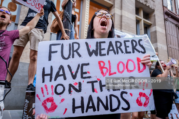 Hundreds of Animal Liberation activists gathered for the Official 2019 Animal  Rights March in New York City – Erik McGregor Photography